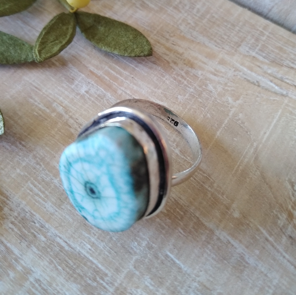 SILVER RING BLUE SOLAR QUARTZ NWOT - Picture 3 of 5